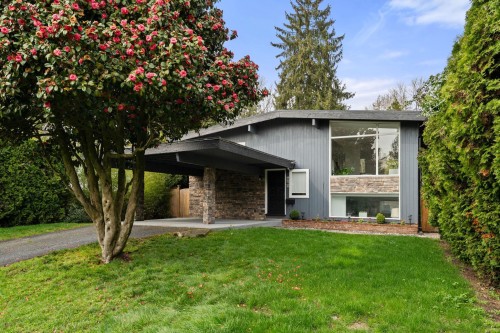 530 14th Street W North Vancouver, BC V7M 1P9