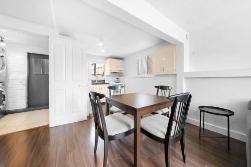 530 14Th Street W, North Vancouver, BC 