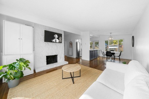 530 14Th Street W, North Vancouver, BC 