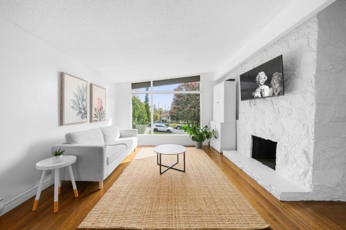 530 14Th Street W, North Vancouver, BC 