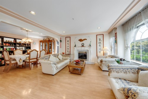 7920 Ontario Street, Vancouver, BC 