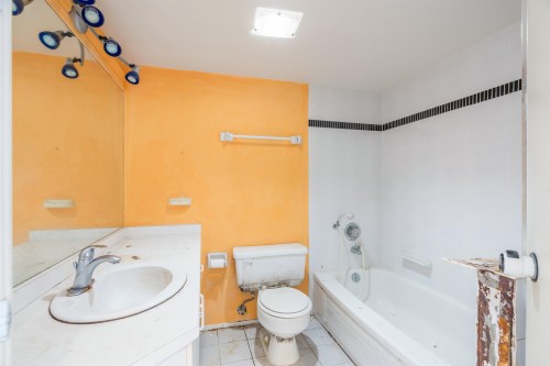 604-1500 Howe Street, Vancouver, BC 