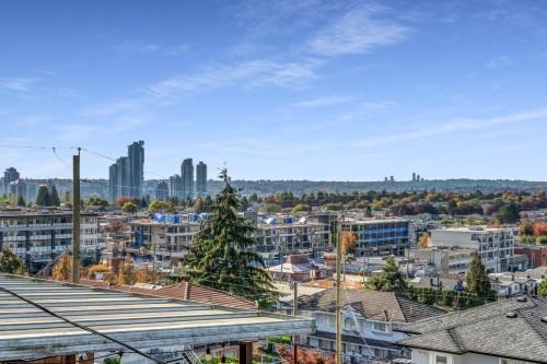 175 Delta Avenue, Burnaby, BC 