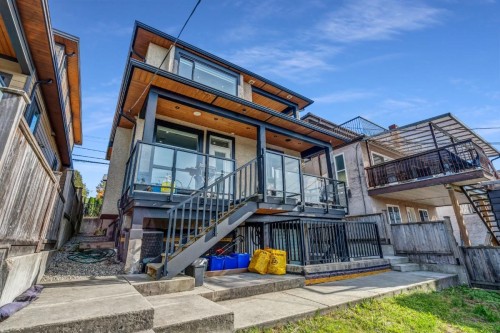 175 Delta Avenue, Burnaby, BC 