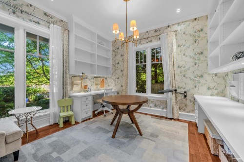 5530 Mcmaster Road, Vancouver, BC 