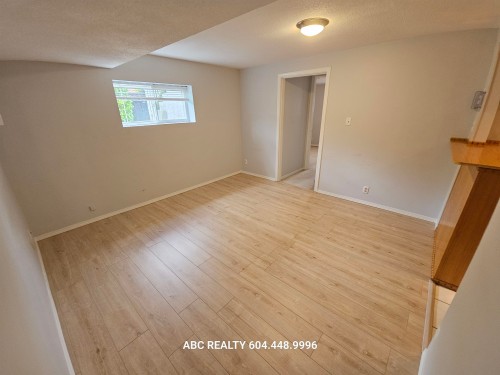 Lower-6Xxx Imperial Street, Burnaby, BC 