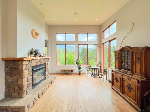 2923 Fern Drive, Port Moody, BC 