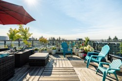 306-9350 University High Street  Burnaby, BC V5A 0B6