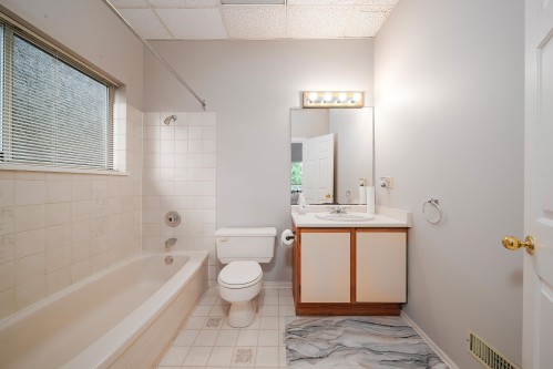 5343 Monte Bre Crescent, West Vancouver, BC 