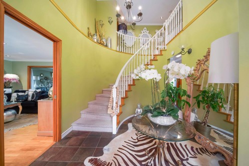 5343 Monte Bre Crescent, West Vancouver, BC 