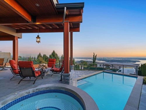 1355 Whitby Road, West Vancouver, BC 