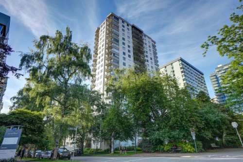 2208-1251 Cardero Street, Vancouver, BC 