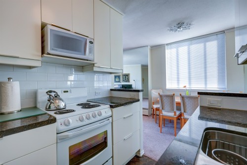 2208-1251 Cardero Street, Vancouver, BC 