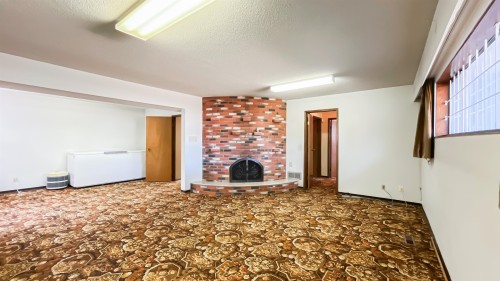 550 55Th Avenue E, Vancouver, BC 