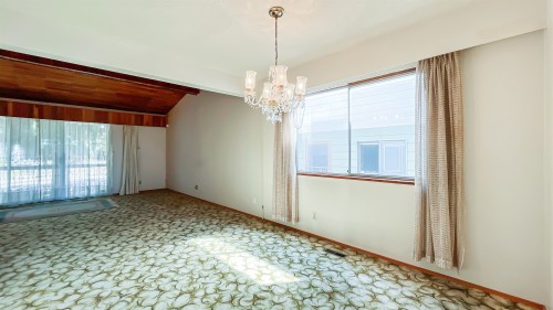 550 55Th Avenue E, Vancouver, BC 