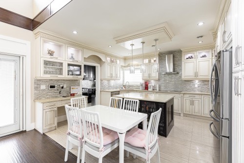 710 Roderick Avenue, Coquitlam, BC 