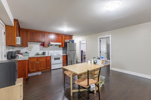 710 Roderick Avenue, Coquitlam, BC 