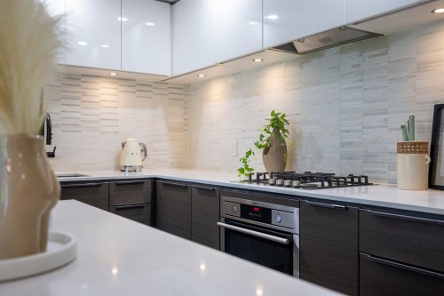 4-5233 Gilbert Road, Richmond, BC 