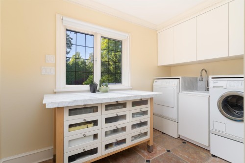 6361 Granville Street, Vancouver, BC 