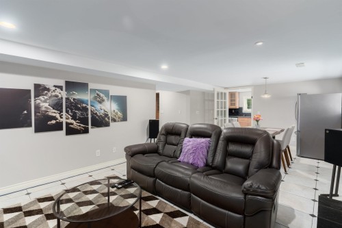 6361 Granville Street, Vancouver, BC 