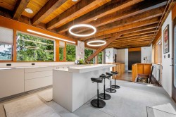 2177 Timber Ridge  Whistler, BC V8E 0A8