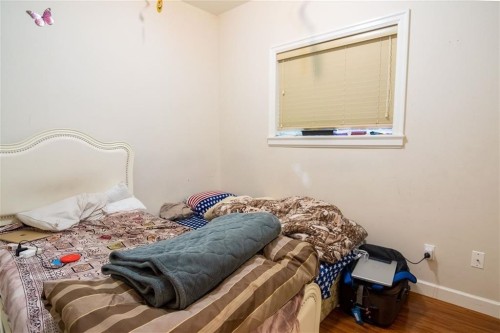 728 49Th Avenue E, Vancouver, BC 