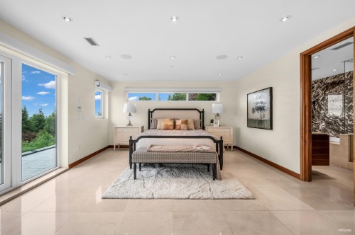 518 Ballantree Place, West Vancouver, BC 