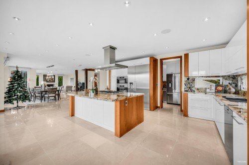 518 Ballantree Place, West Vancouver, BC 