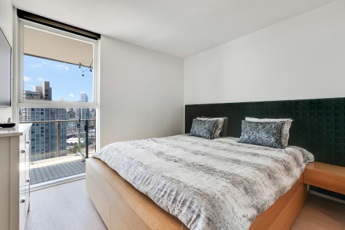 2820-89 Nelson Street, Vancouver, BC 