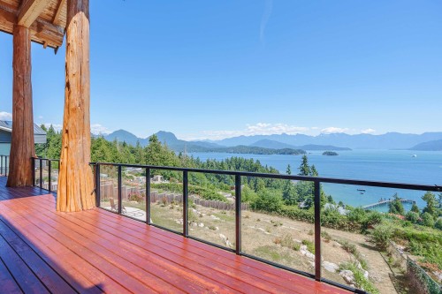 1246 St Andrews Road, Gibsons, BC 