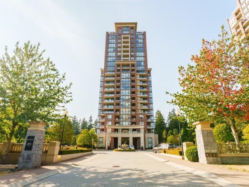 1004-6823 Station Hill Drive  Burnaby, BC V3N 0A9