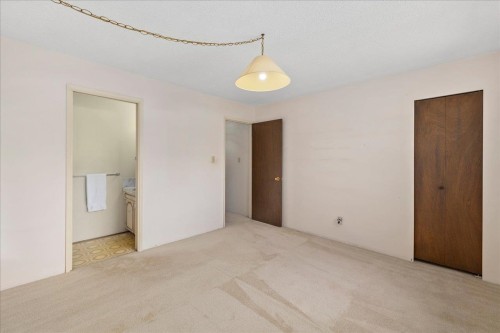 4427 6Th Avenue W, Vancouver, BC 