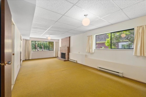 4427 6Th Avenue W, Vancouver, BC 