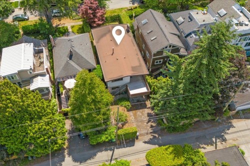 4427 6Th Avenue W, Vancouver, BC 