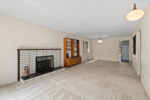 4427 6Th Avenue W, Vancouver, BC 