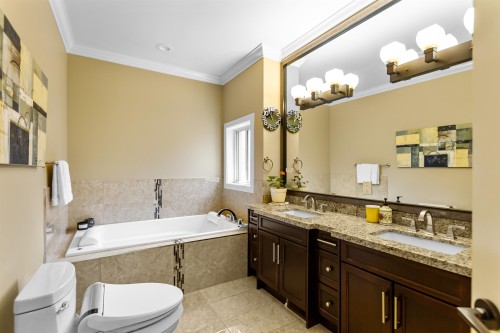 1248 Ravensdale Street, Coquitlam, BC 