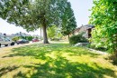 894 13Th Street E, North Vancouver, BC 