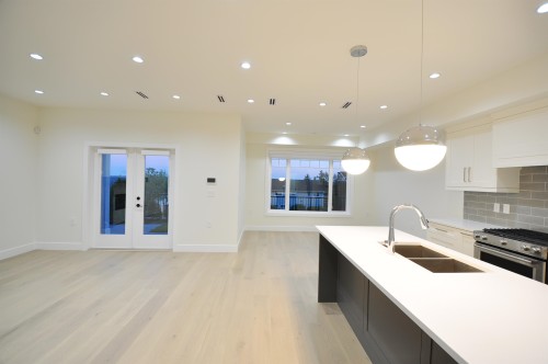 104-1138 Dansey Avenue, Coquitlam, BC 