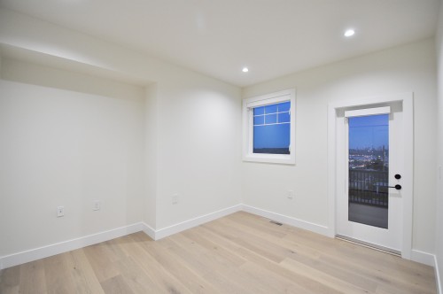 104-1138 Dansey Avenue, Coquitlam, BC 