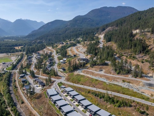 8206 Merlot Peak Drive, Pemberton, BC 