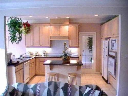 5553 Hankin Drive, Richmond, BC 