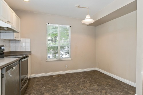 25-21801 Dewdney Trunk Road, Maple Ridge, BC 