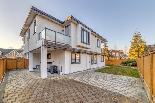 7102 Bridge Street, Richmond, BC 