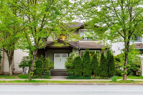 11861 240 Street  Maple Ridge, BC V4R 1M7