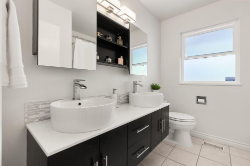 4780 Estevan Place, West Vancouver, BC 