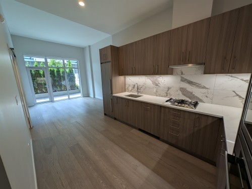 109-528 King Edward Avenue W, Vancouver, BC 