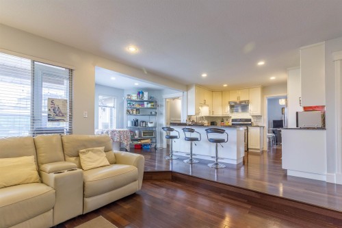 921 Citadel Drive, Port Coquitlam, BC 