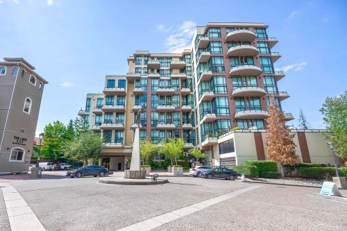 214-10 Renaissance Square  New Westminster, BC V3M 7B1