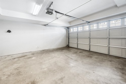 3265 Clermont Mews, Vancouver, BC 