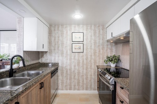 302-1228 Marinaside Crescent, Vancouver, BC 